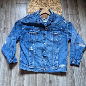 NWT Womens (S) - AEO Ripped Denim Jacket